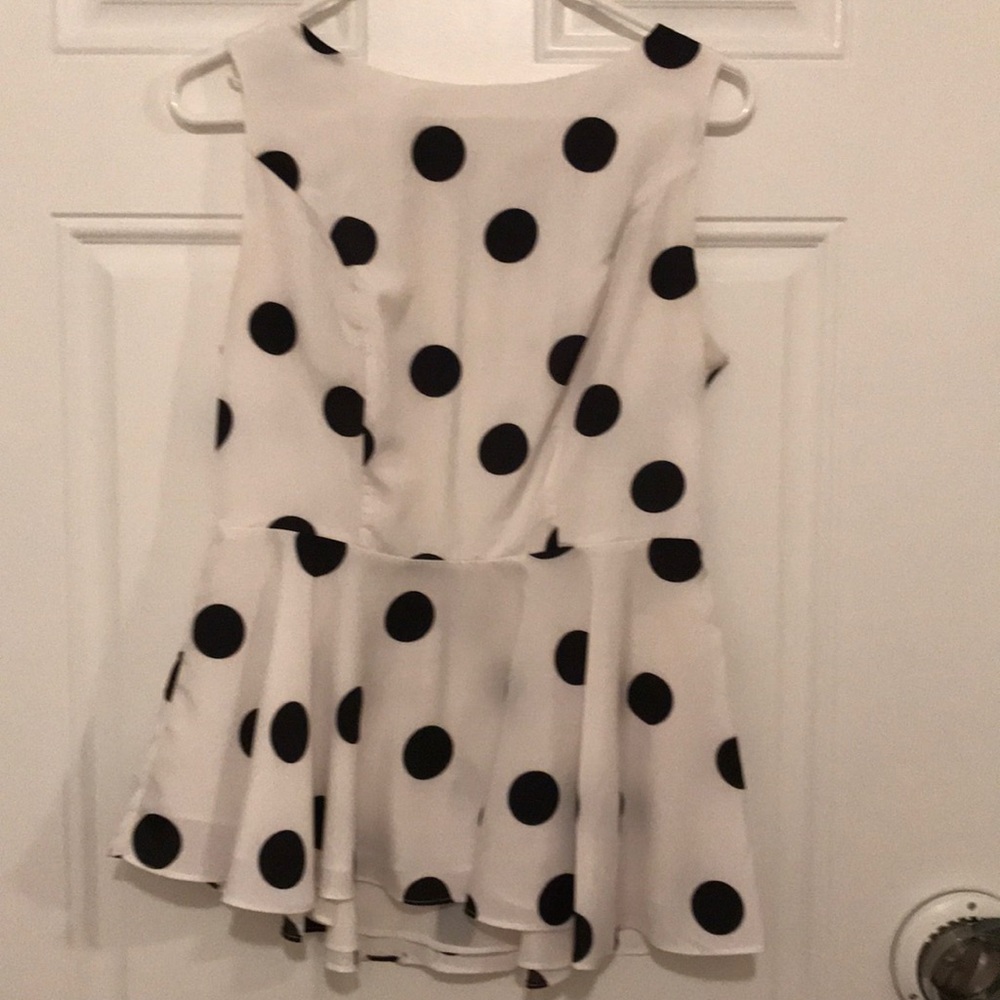 Black polka dot top
